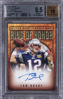 2004 Topps Ring of Honor #RH38A Tom Brady Signed Card - BGS NM-MT+ 8.5/BGS 10